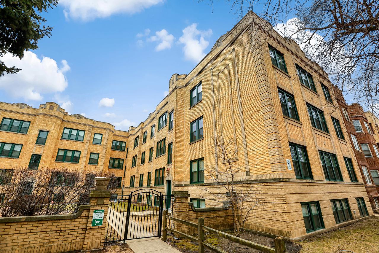 4023 N Mozart St. #2, Chicago, IL 60618