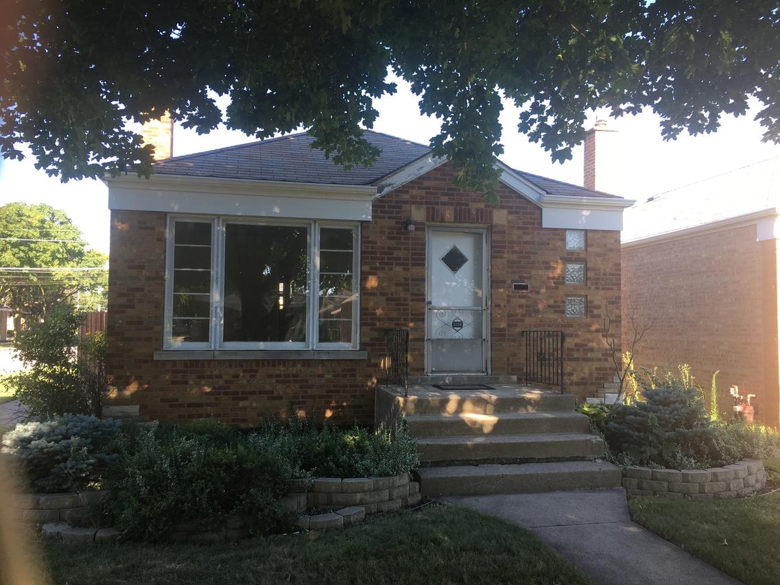 5158 S Nagle Ave., Chicago, IL 60638