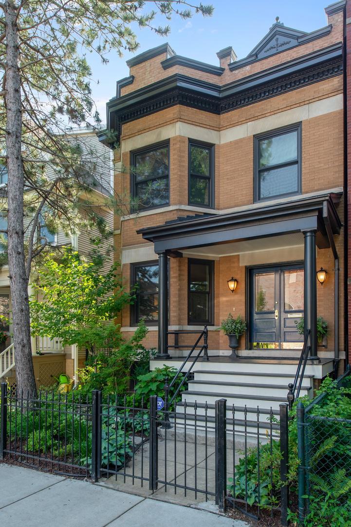 2516 N Seminary Ave., Chicago, IL 60614