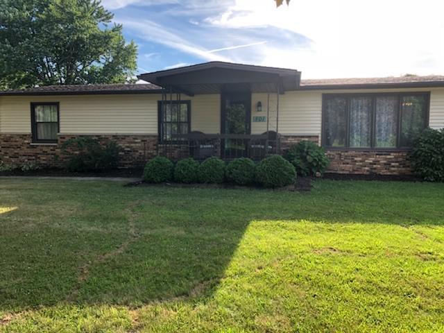801 S Oakwood St., Oakwood, IL 61858