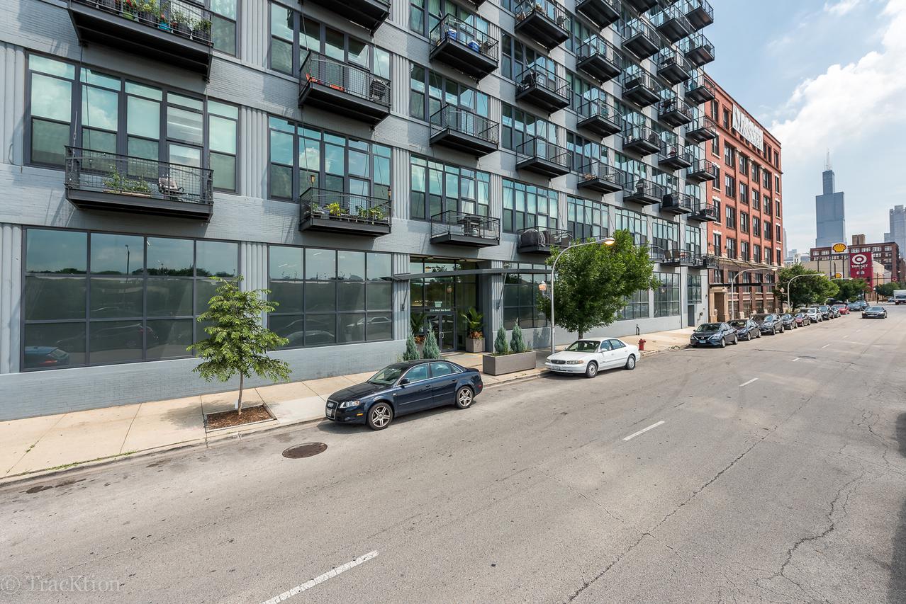 1224 W Van Buren St. #610, Chicago, IL 60607