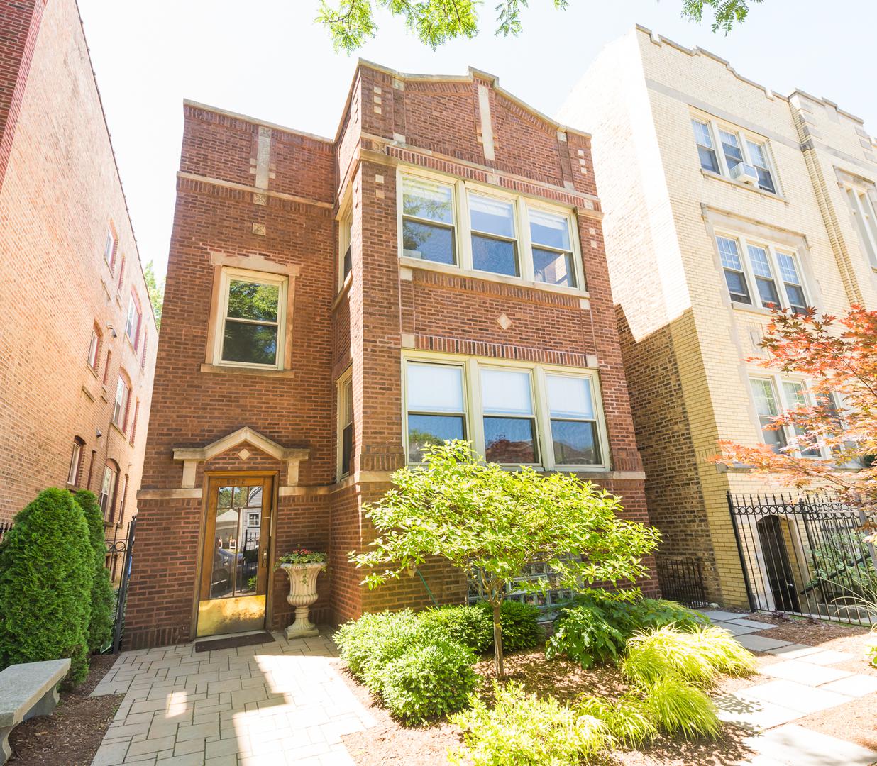 5052 N Wolcott Ave., Chicago, IL 60640