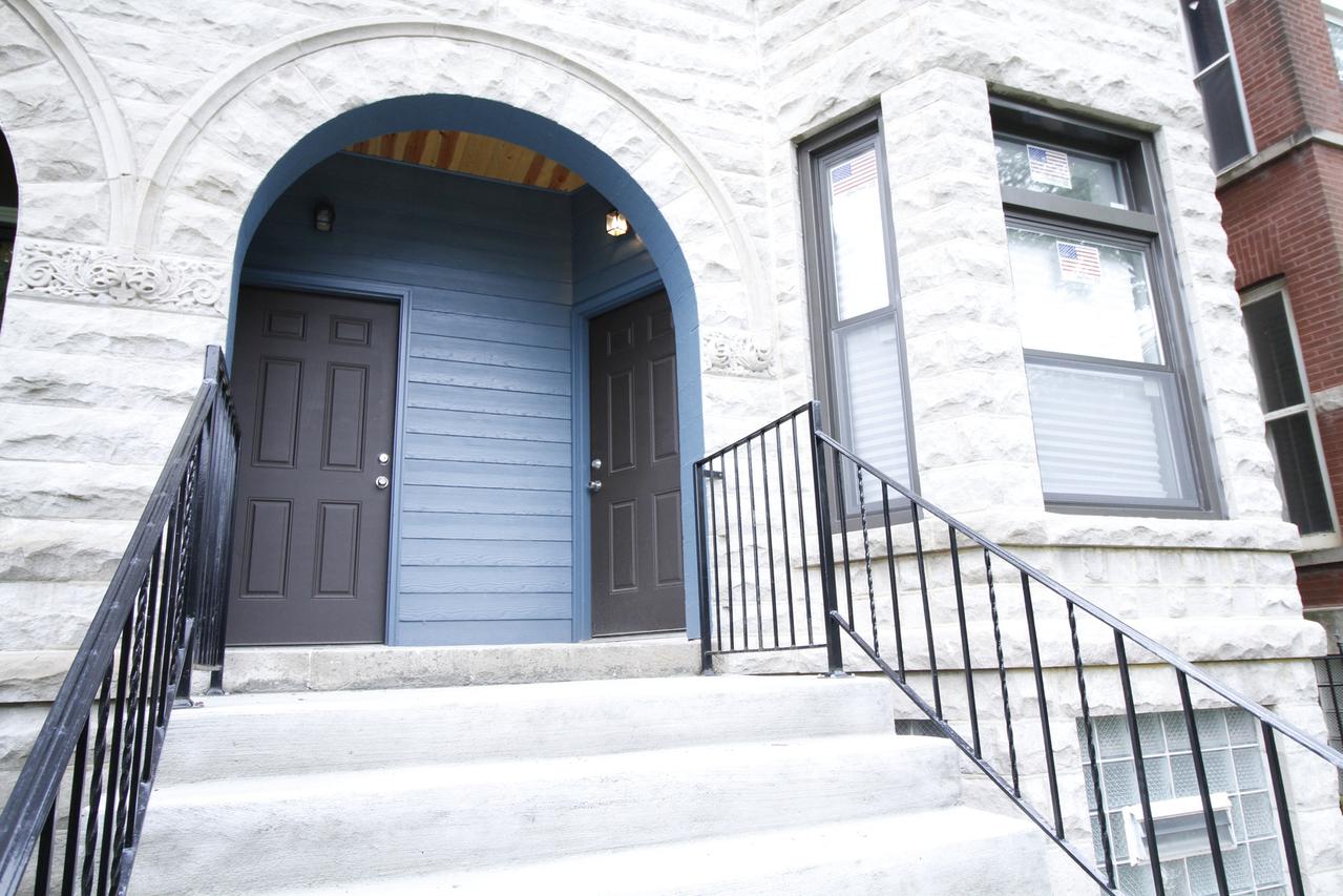 3007 W Fulton St., Chicago, IL 60612