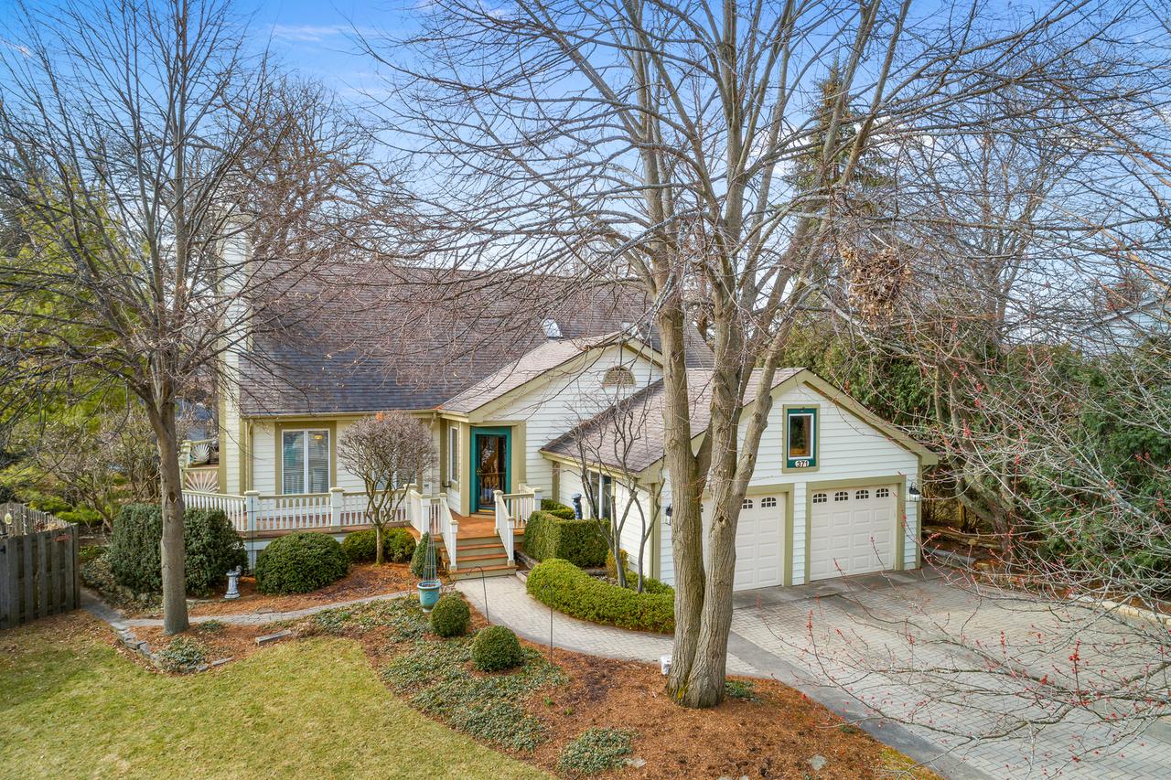 371 Allison Ct., Grayslake, IL 60030