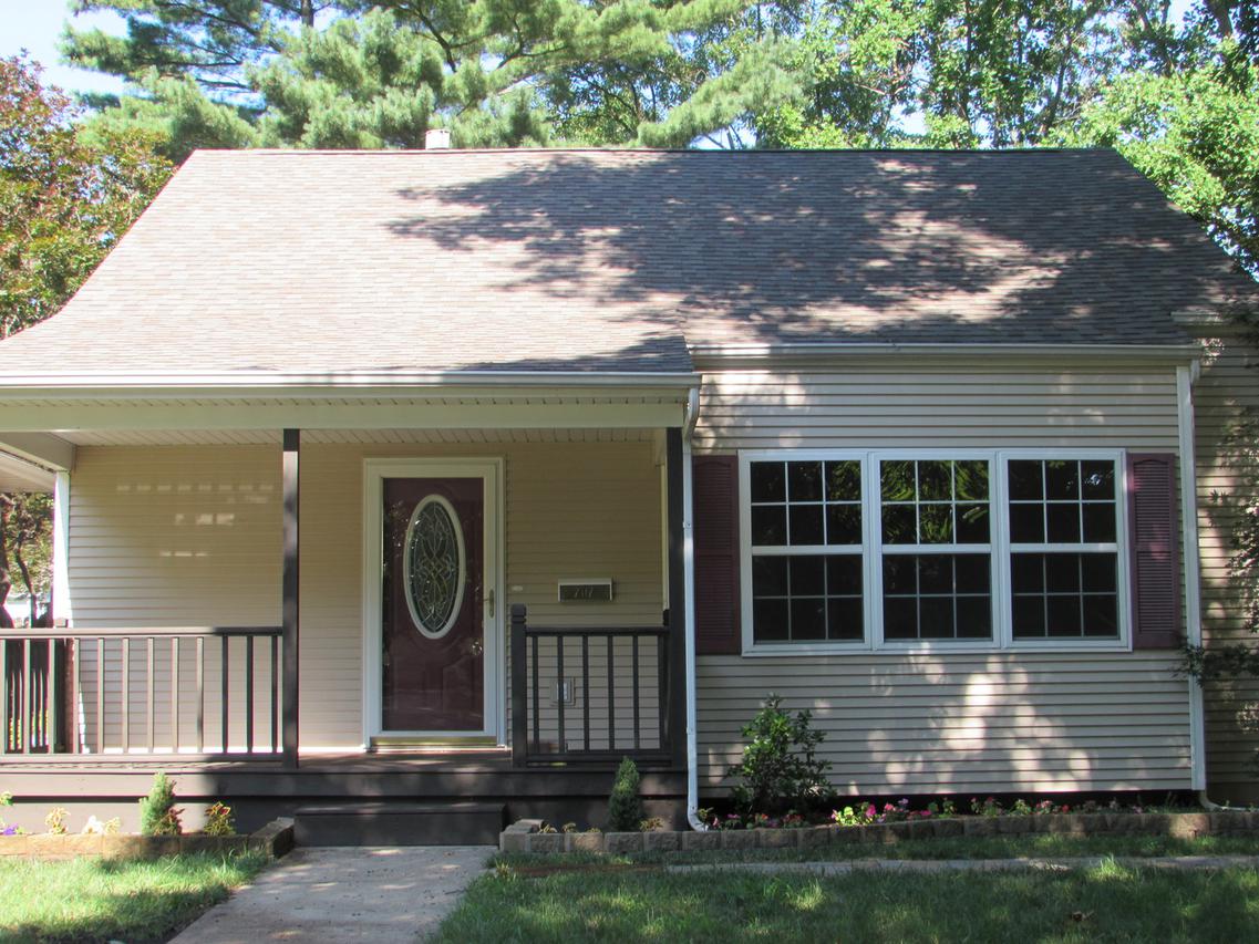 707 Foley Ave., Champaign, IL 61820
