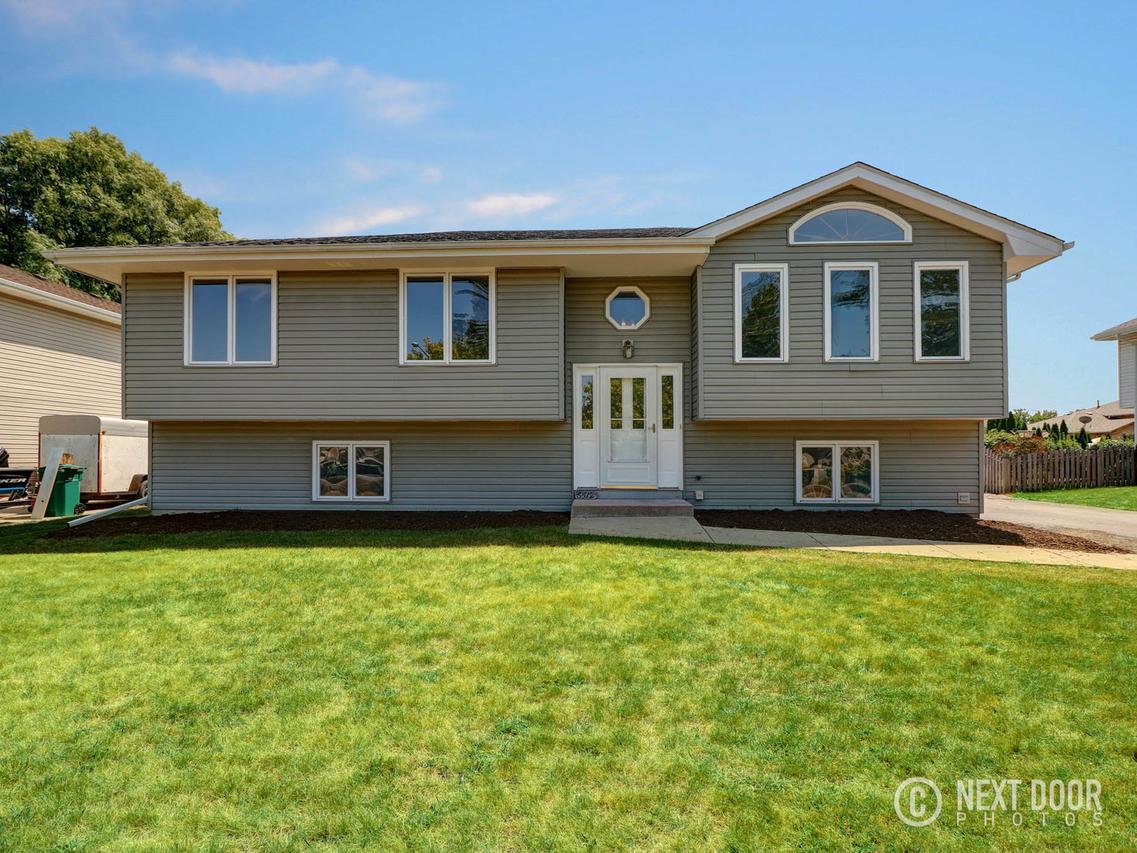 6512 Klinger Ln., Plainfield, IL 60586