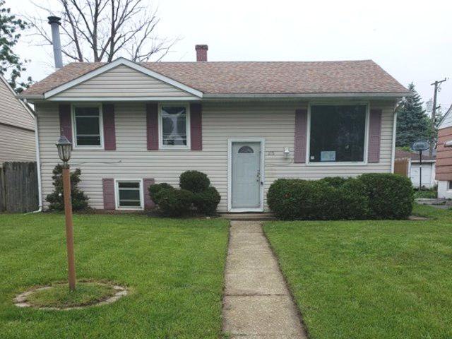 315 Clyde Ave., Calumet City, IL 60409