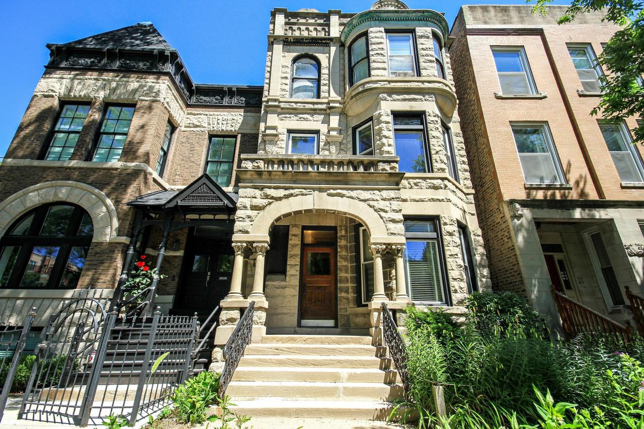 2243 N Seminary Ave., Chicago, IL 60614