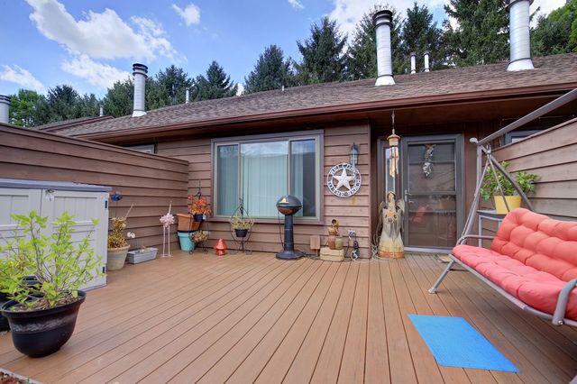23 Evergreen Sq., Savoy, IL 61874