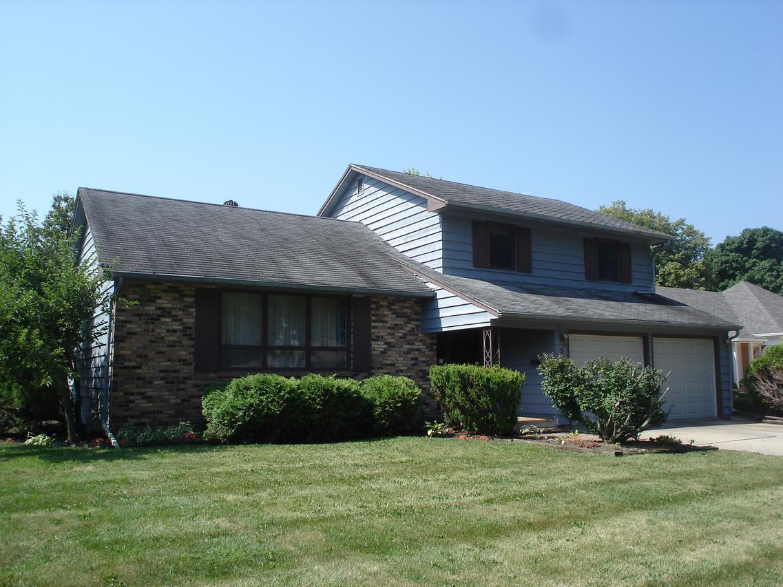 2200 Candleberry Ln., Aurora, IL 60506