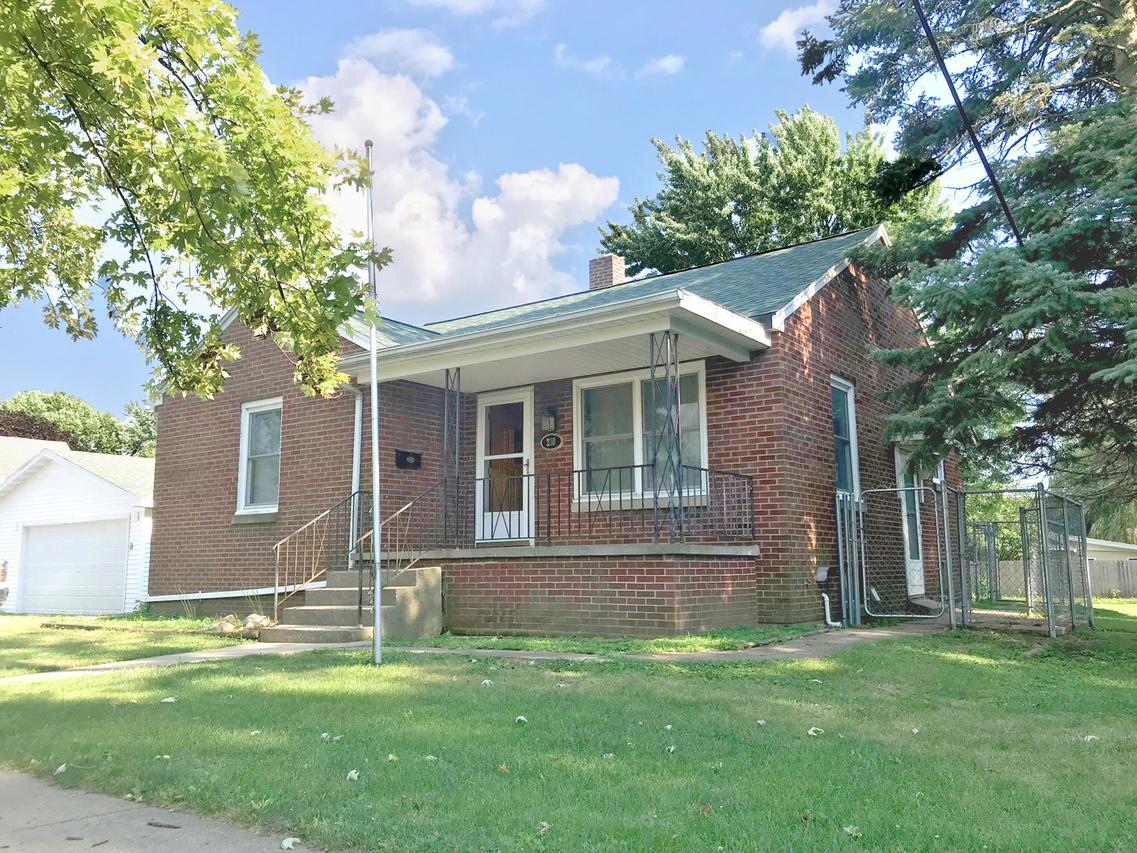 230 W Williams St., Westville, IL 61883