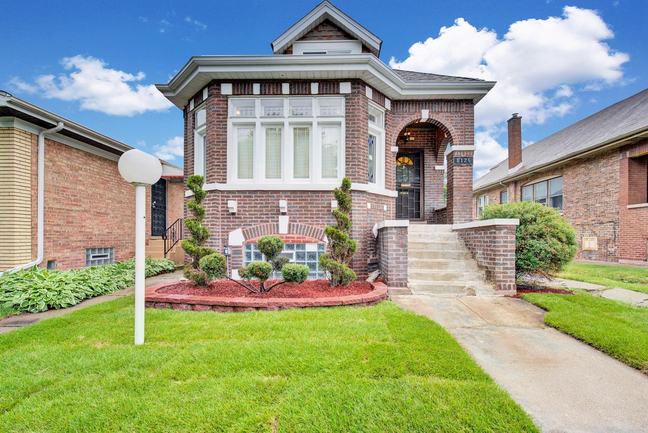 8126 S Wolcott Ave., Chicago, IL 60620