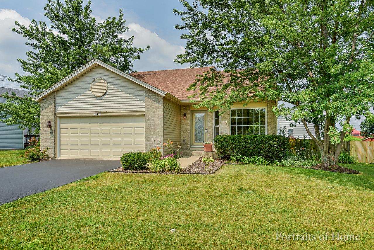2123 Willow Lakes Dr., Plainfield, IL 60586