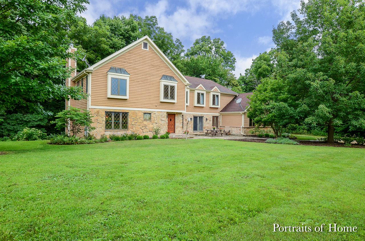 275 Ashe Rd., Plano, IL 60545