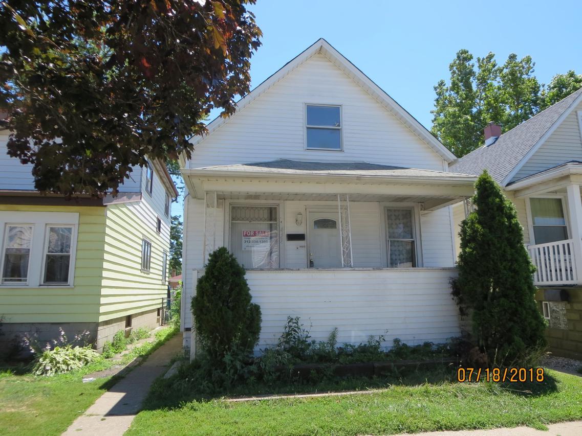 433 154th St., Calumet City, IL 60409