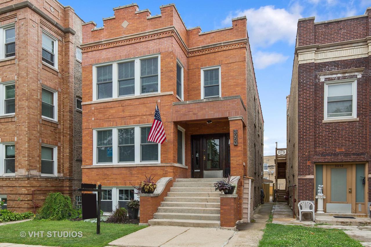 3050 N Davlin Ct., Chicago, IL 60618