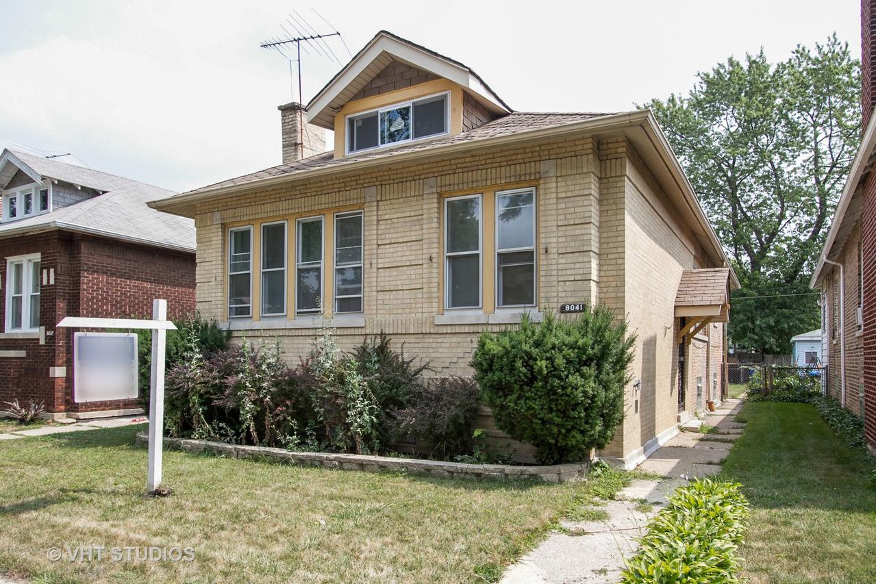 8041 S Clyde Ave., Chicago, IL 60617