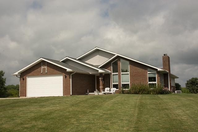 17233 Golding Rd., Thomson, IL 61285