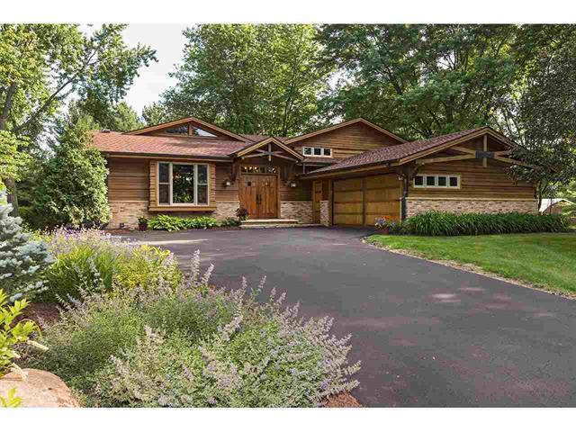 8457 E Rockton Rd., Roscoe, IL 61073