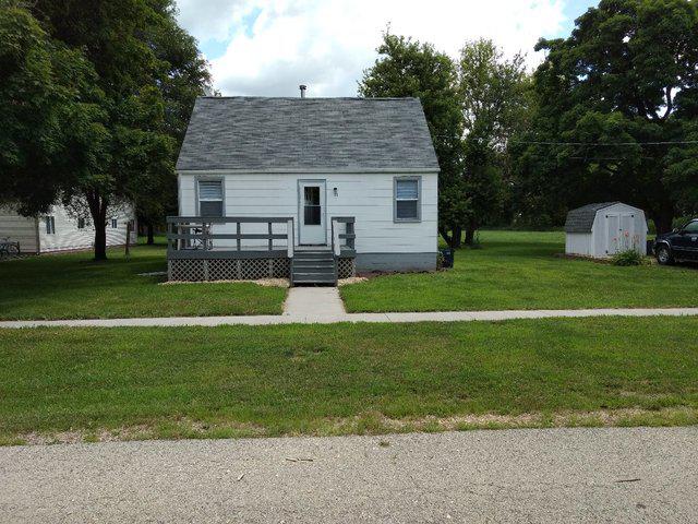 317 N Sycamore St., Franklin Grove, IL 61031