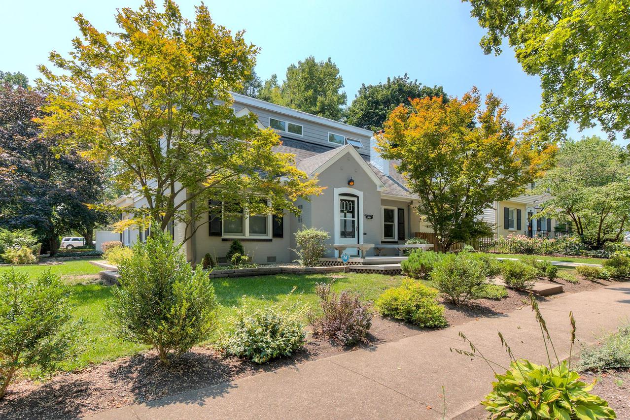 1101 W Healey St., Champaign, IL 61821