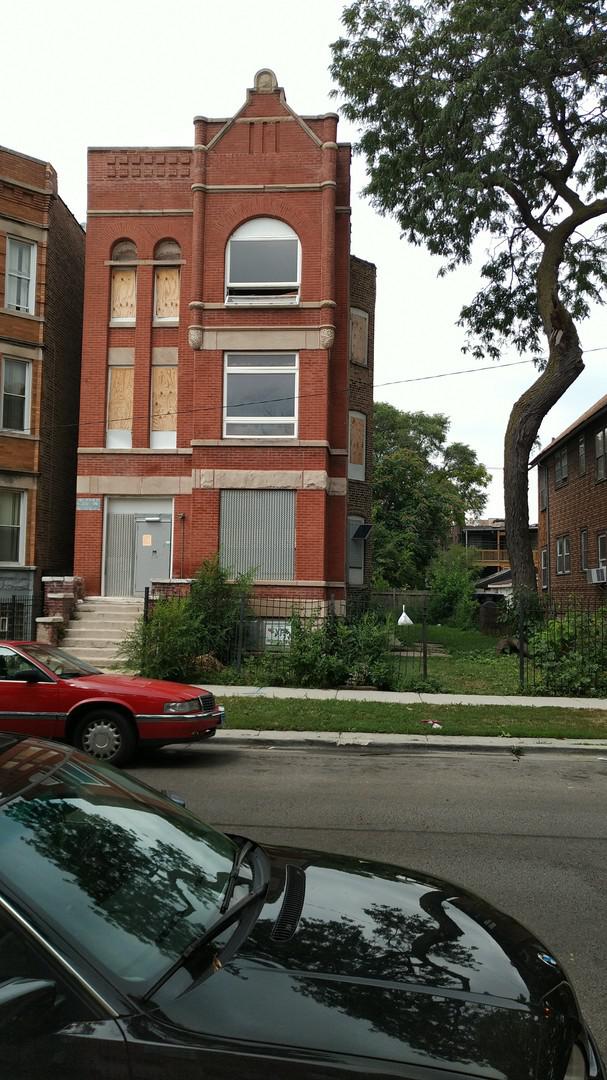 4310 W Wilcox St., Chicago, IL 60624