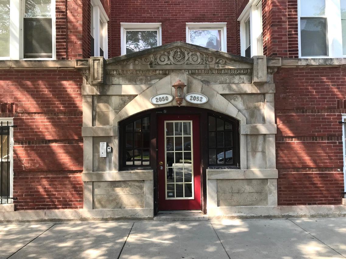 2052 E 68th St. #3, Chicago, IL 60649
