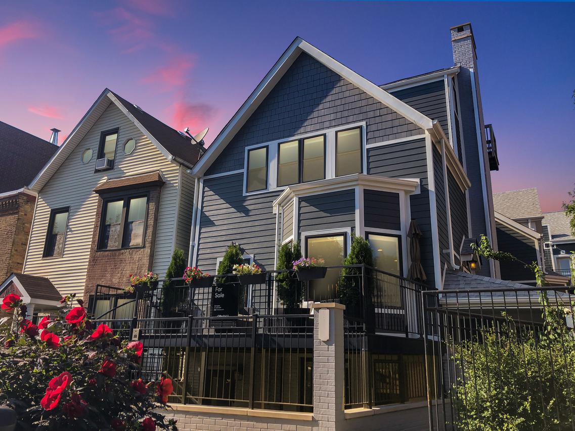 1144 W Newport Ave. #A, Chicago, IL 60657
