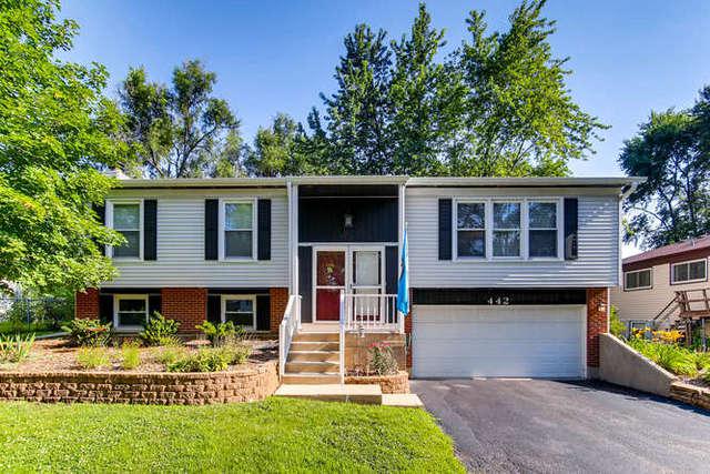 442 Rockhurst Rd., Bolingbrook, IL 60440