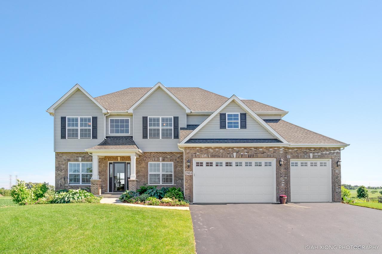 2984 Elleby Ave., North Aurora, IL 60542