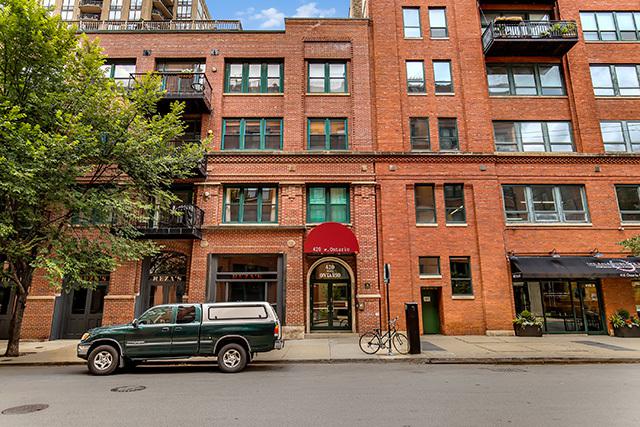 420 W Ontario St. #305, Chicago, IL 60654