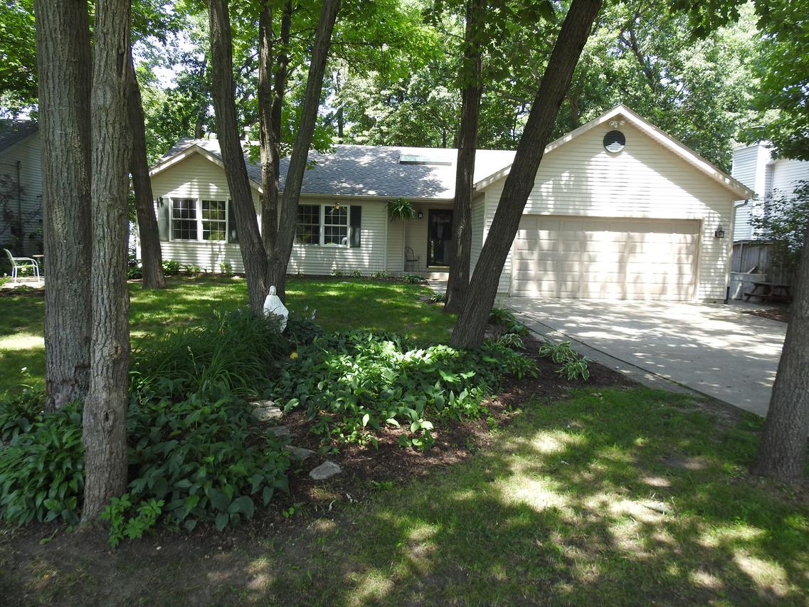 12406 Ventura Blvd., Machesney Park, IL 61115