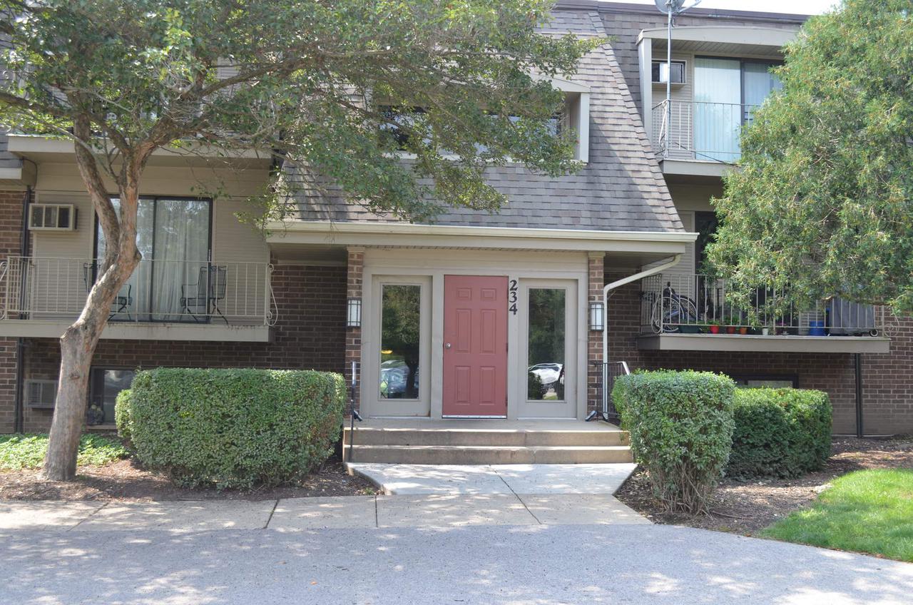 234 E Bailey Rd. #M, Naperville, IL 60565