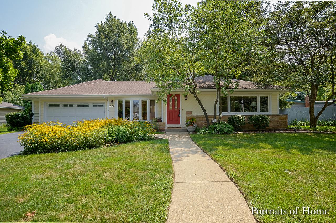 620 Prairie Ave., Naperville, IL 60540