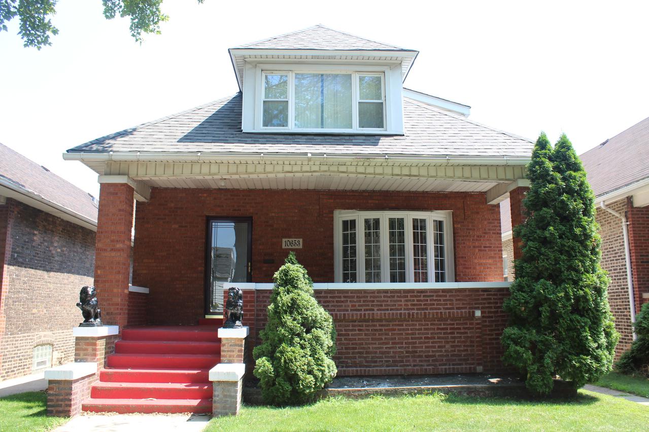 10653 S Avenue G, Chicago, IL 60617