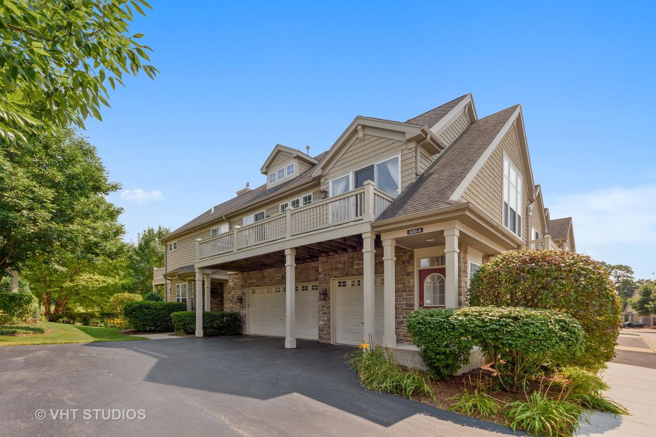 330 Sundown Ct. #A, Wauconda, IL 60084