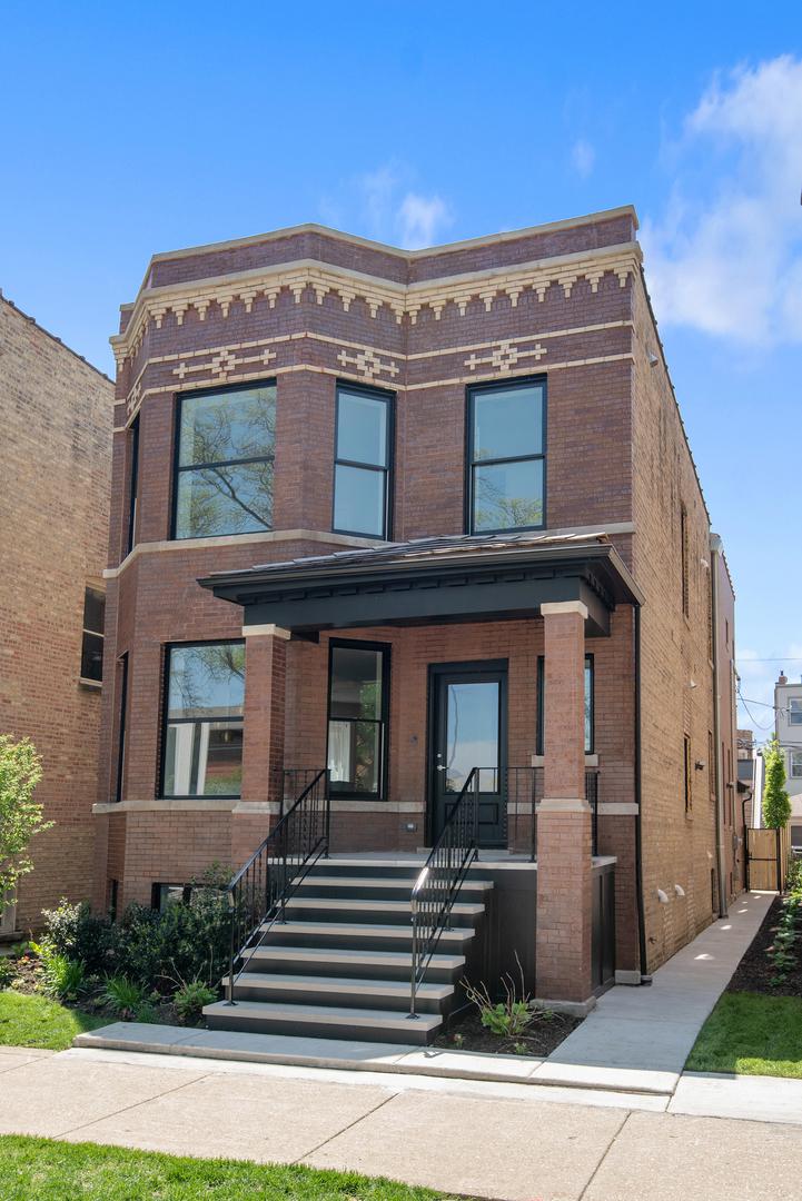 2223 W Thomas St., Chicago, IL 60622