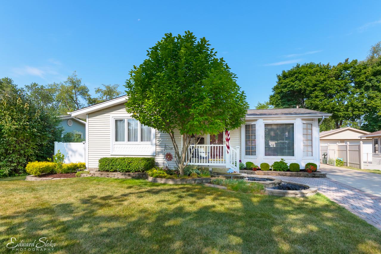 3909 Eagle Ln., Rolling Meadows, IL 60008