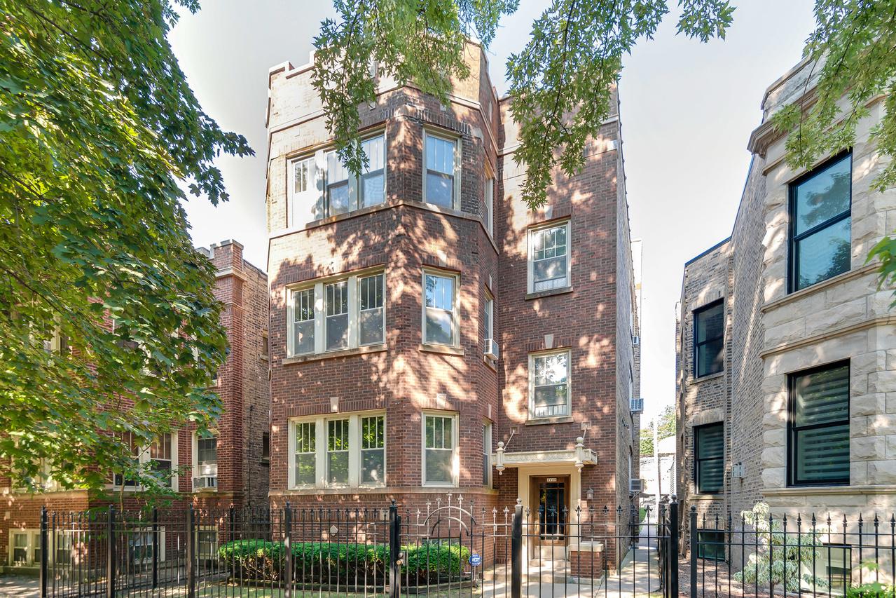 3730 N Marshfield Ave., Chicago, IL 60613