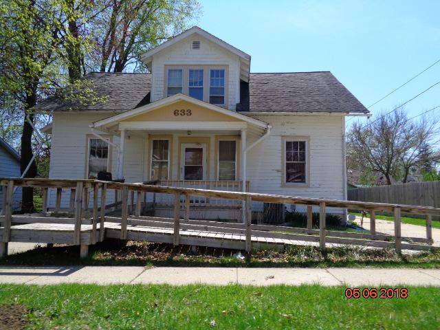 633 W Homer St., Freeport, IL 61032