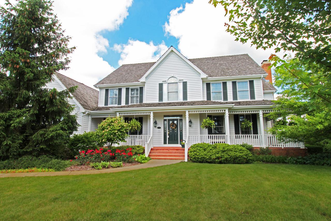 1125 Anderson Dr., Libertyville, IL 60048