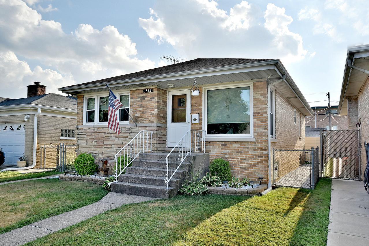 1822 N 18th Ave., Melrose Park, IL 60160