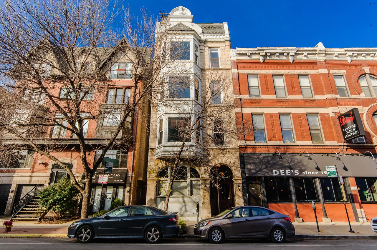 1120 Armitage Ave. #402, Chicago, IL 60614