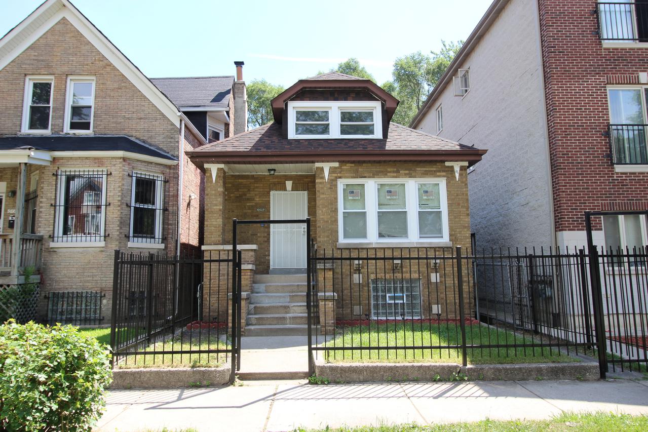 6437 S St Lawrence Ave., Chicago, IL 60637