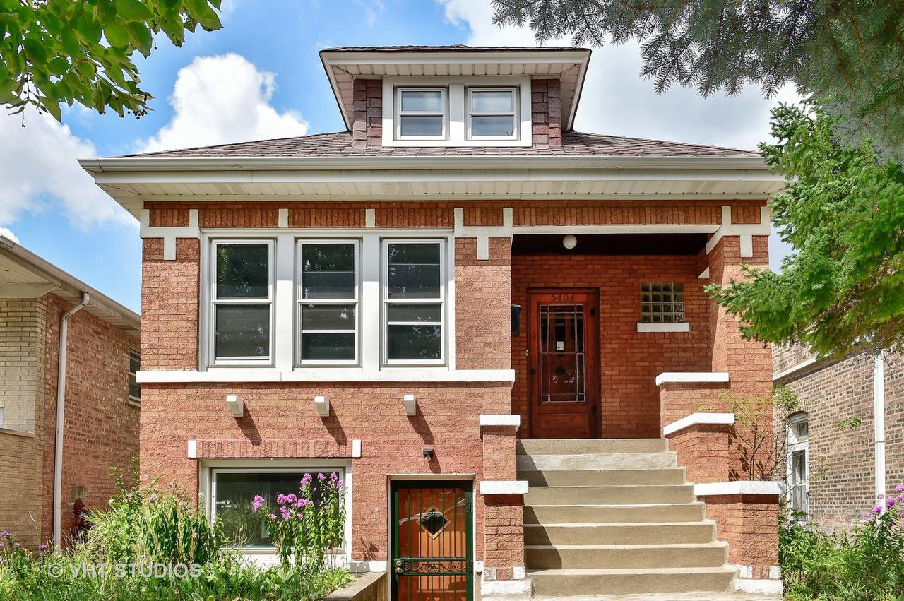 5404 S Lockwood Ave., Chicago, IL 60638