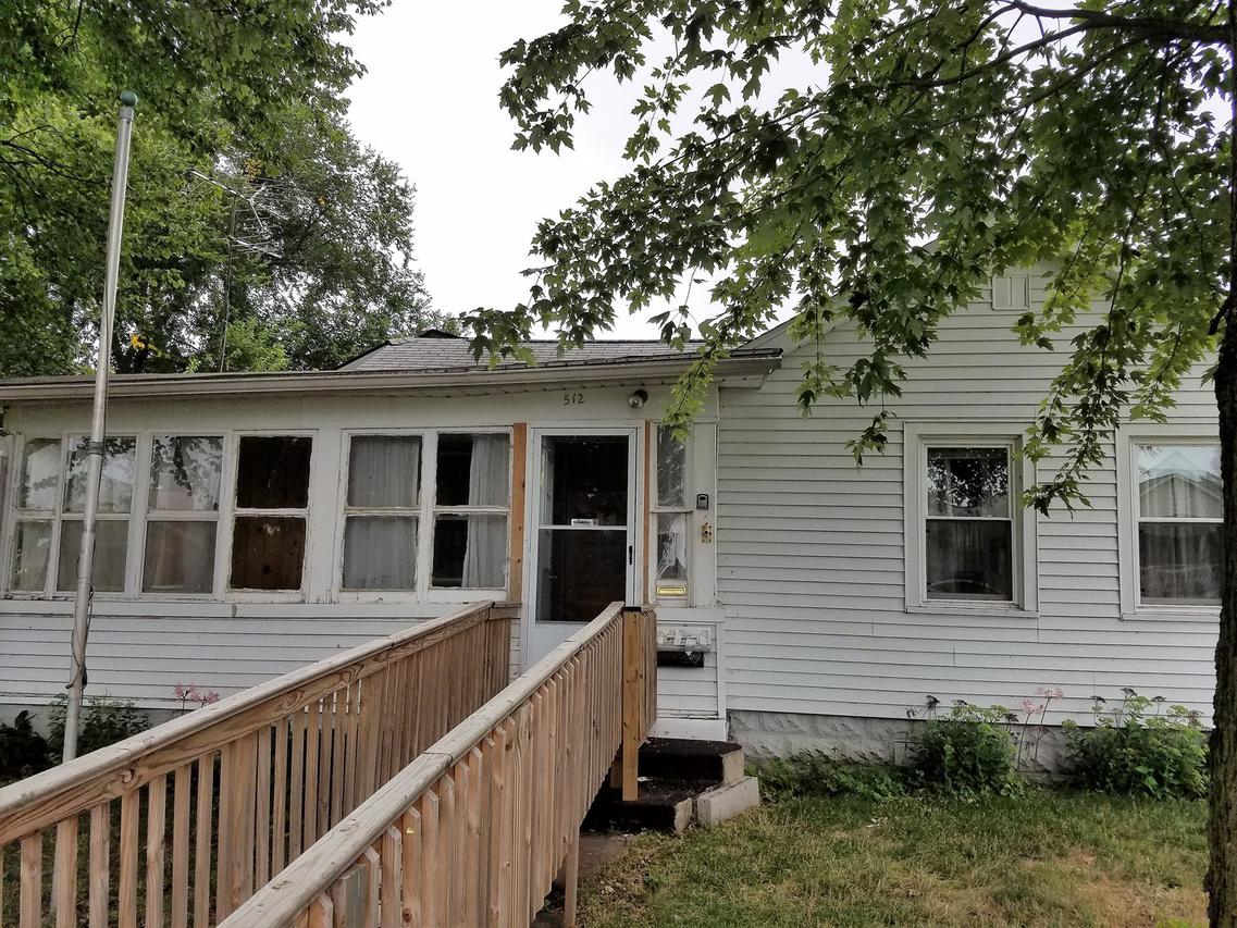 512 19th Ave., Fulton, IL 61252