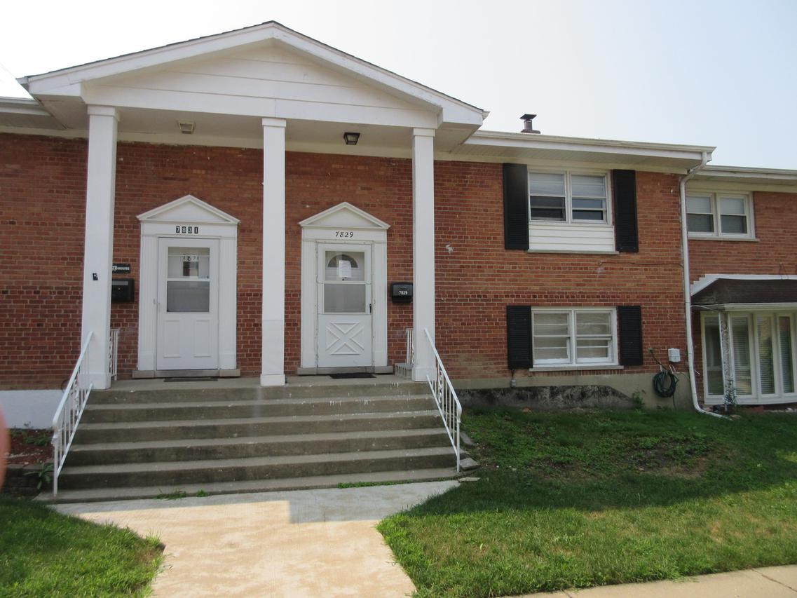 7829 N Nordica Ave., Niles, IL 60714