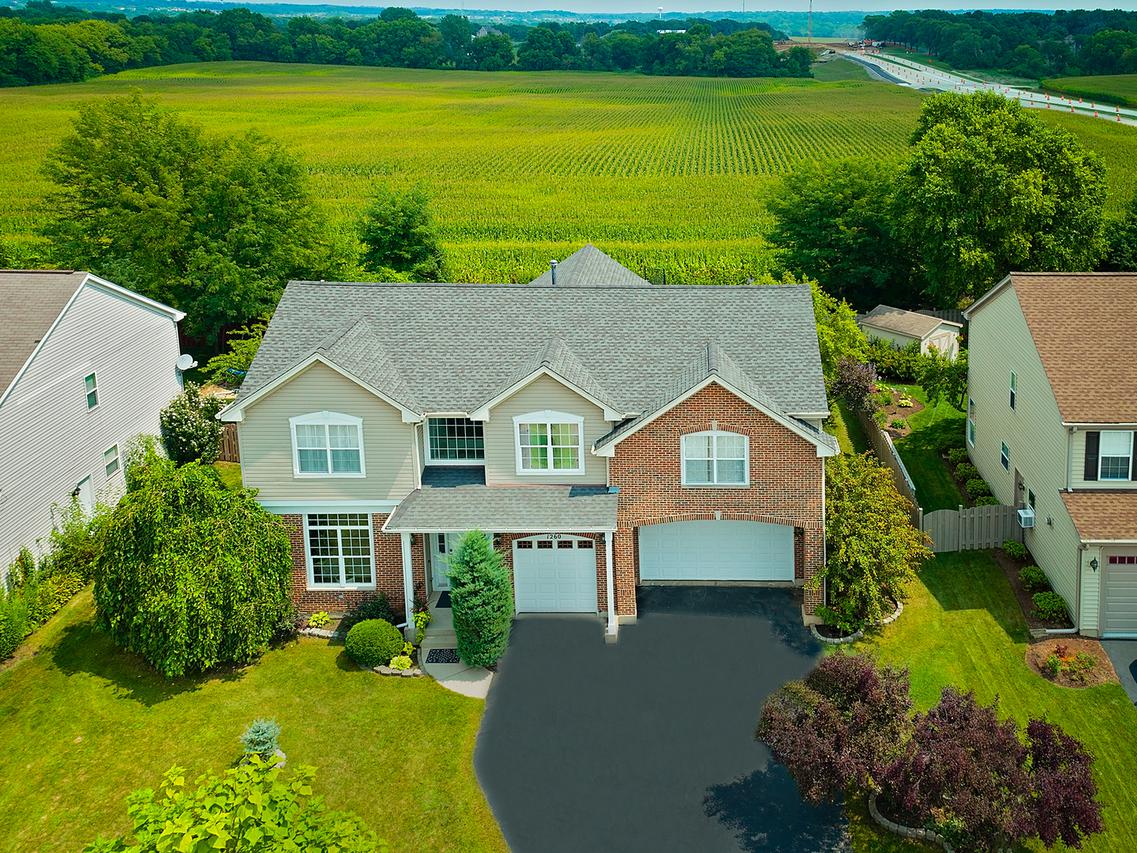 1260 White Chapel Ln., Algonquin, IL 60102