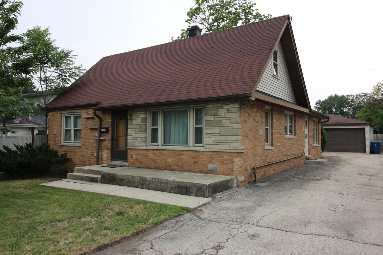 2550 Landen Dr., Melrose Park, IL 60164