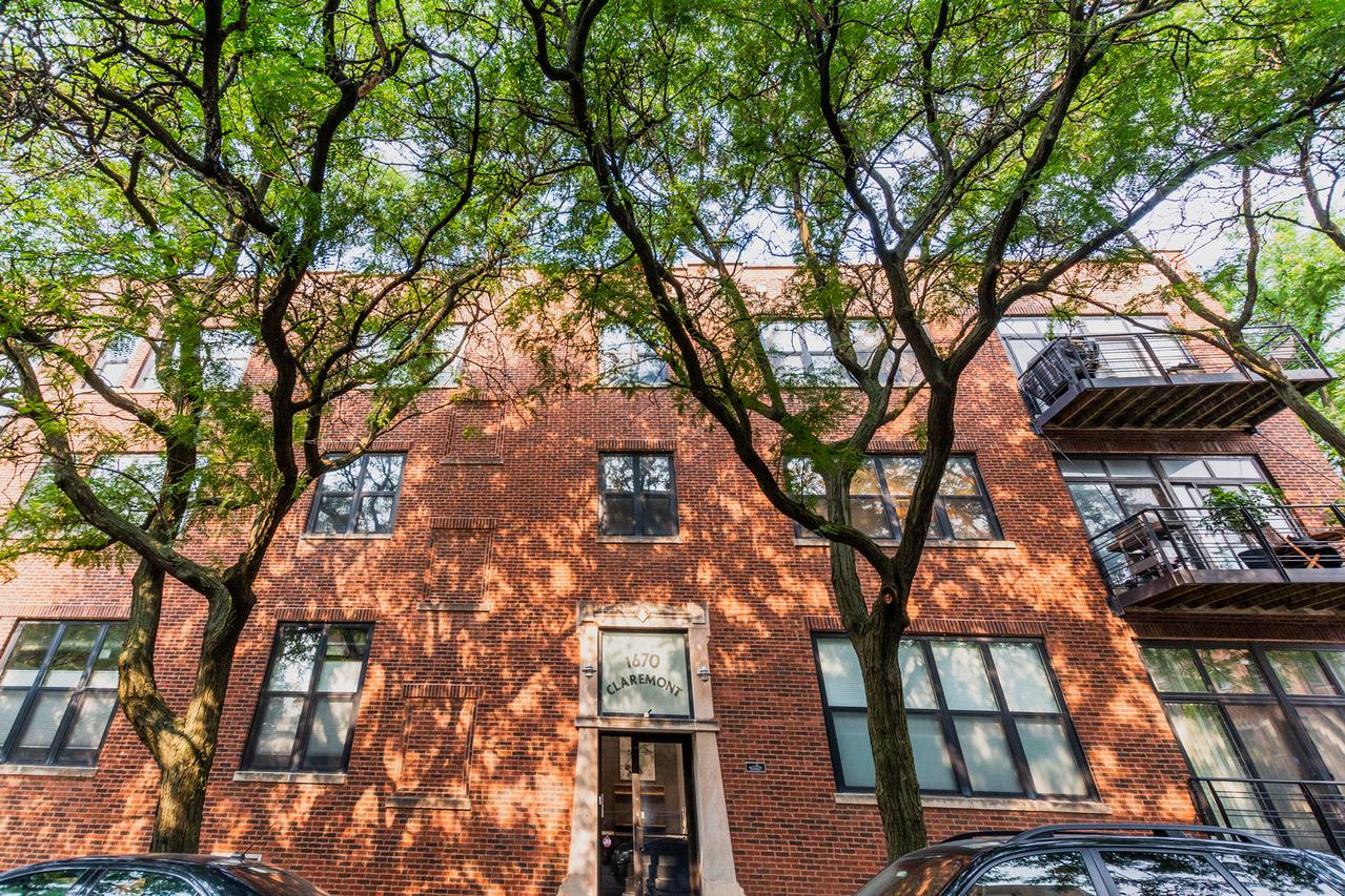 1670 N Claremont Ave. #207, Chicago, IL 60647